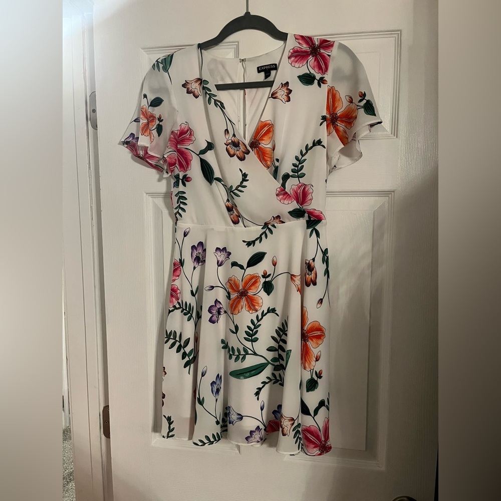 Express White Floral Mini Dress